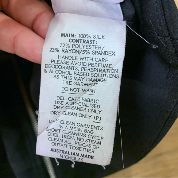 Nicholas Cut Out Top - Picture 6 of 7